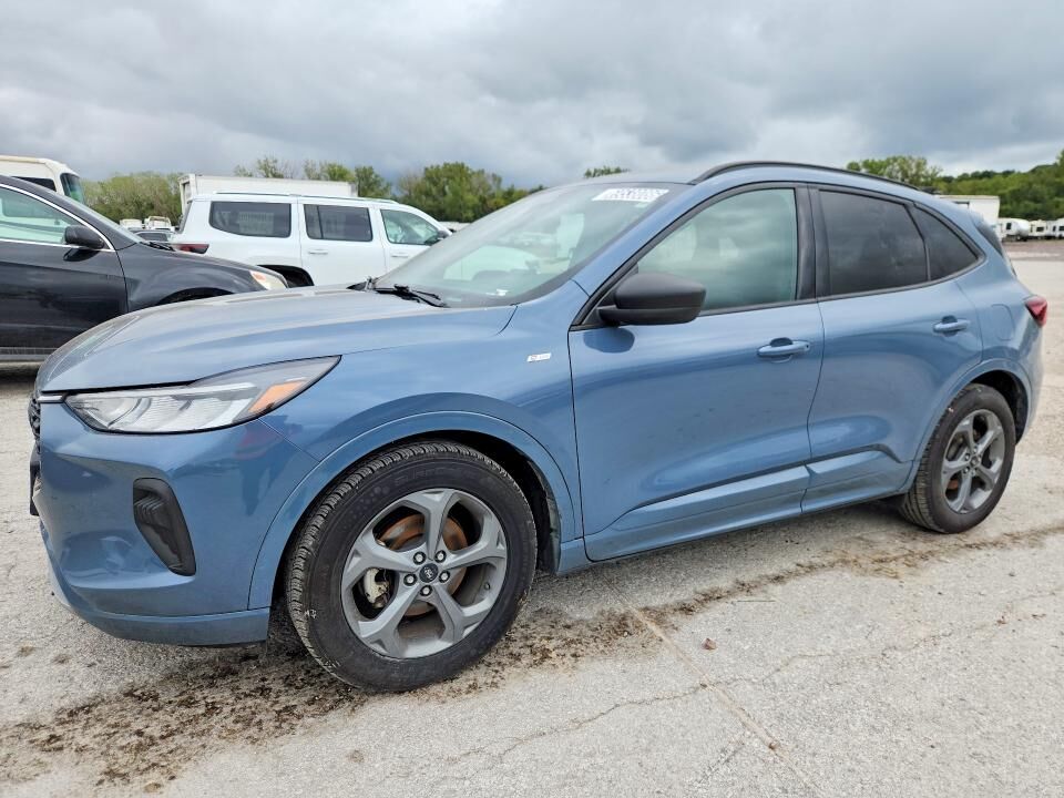 2023 FORD Escape