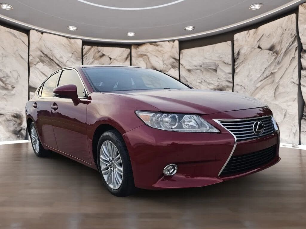 2015 LEXUS ES