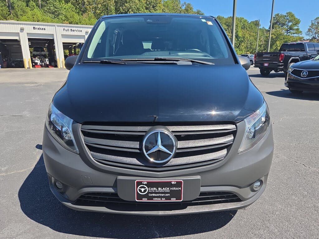 2023 Mercedes-Benz METRIS