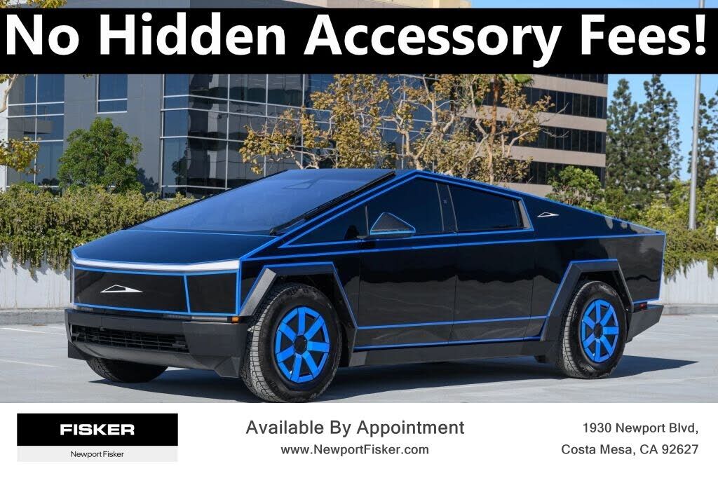 2024 TESLA Cybertruck