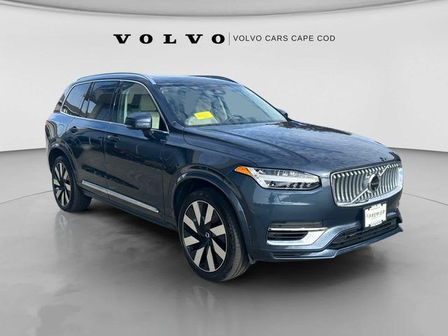 2024 VOLVO XC90