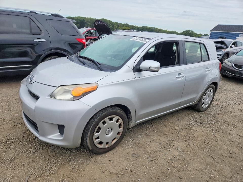 2013 TOYOTA SCION