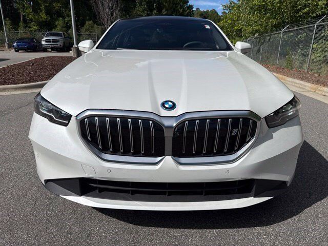 2024 BMW i5