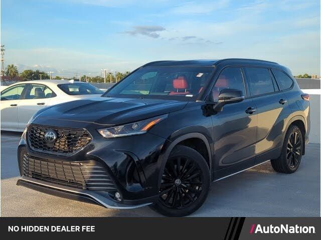 2024 TOYOTA Highlander