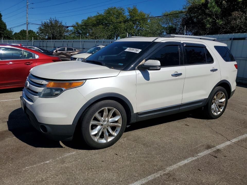 2014 FORD Explorer