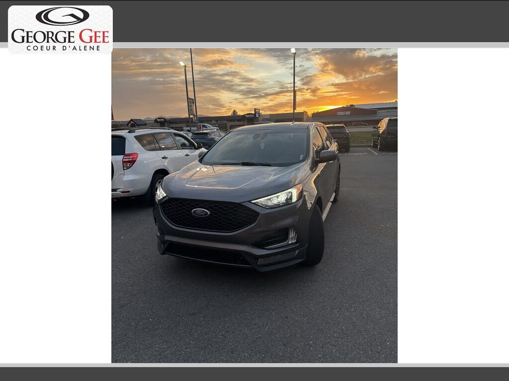 2022 FORD Edge