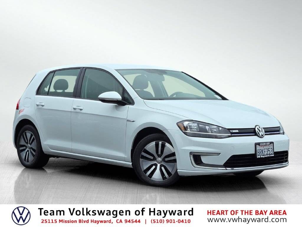 2017 VOLKSWAGEN e-Golf