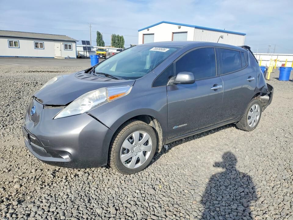 2016 NISSAN Leaf