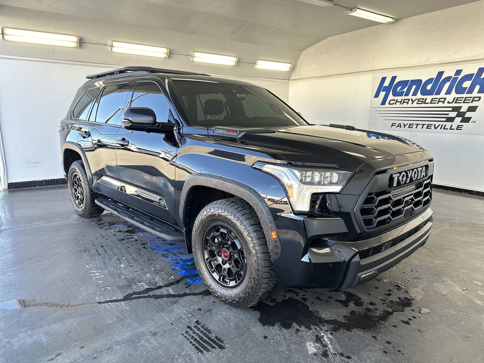 2025 TOYOTA Sequoia