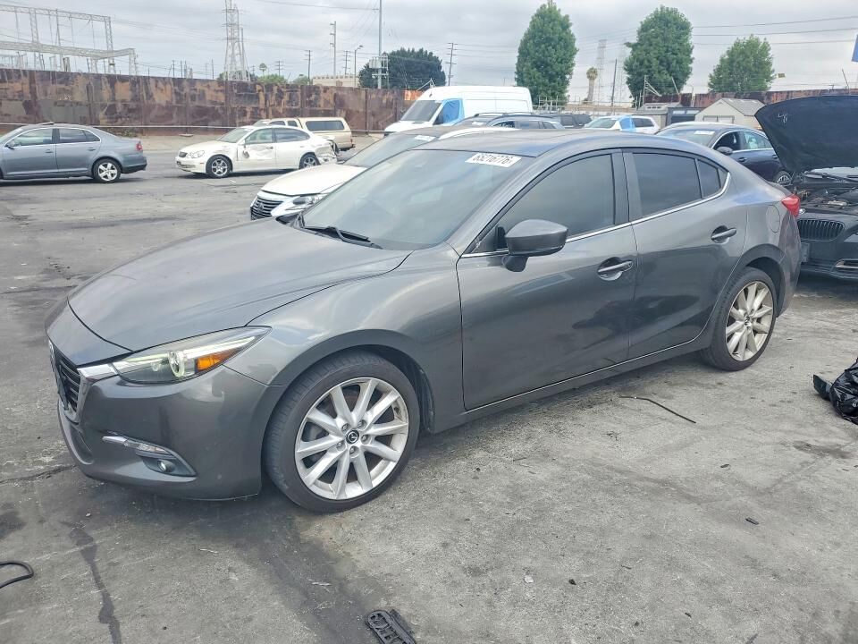 2017 MAZDA Mazda3