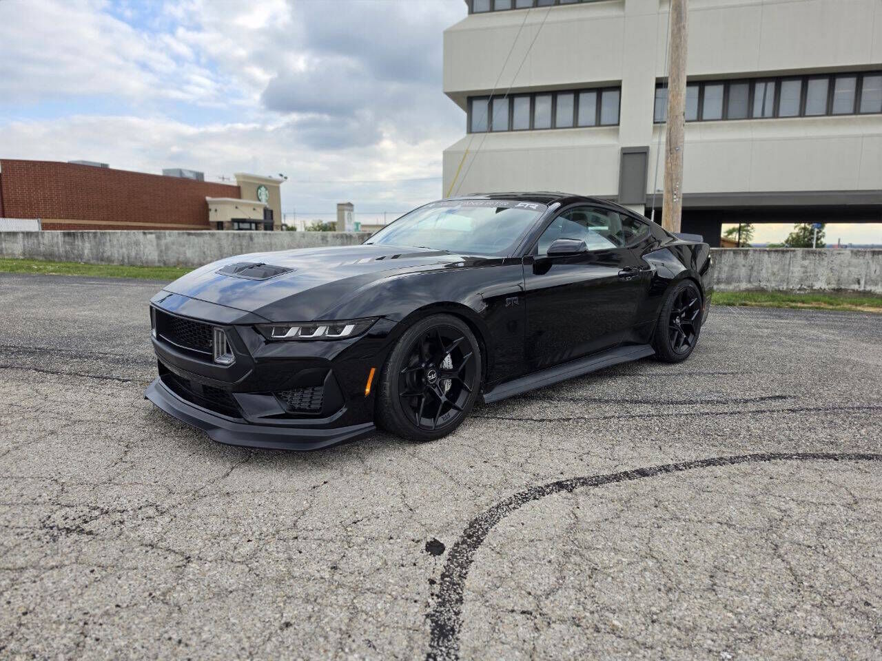 2024 FORD Mustang