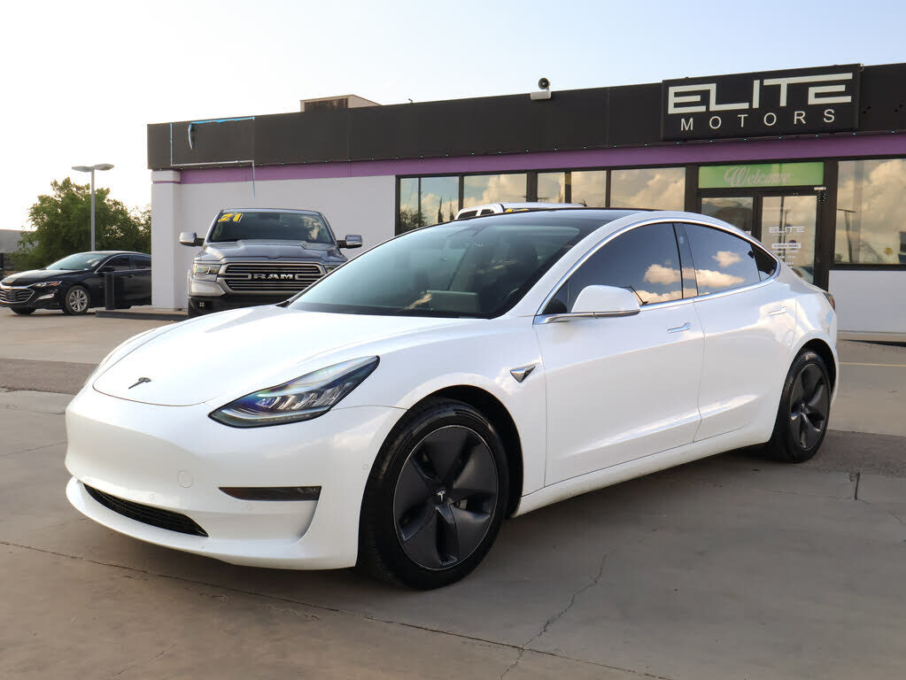 2020 TESLA Model 3