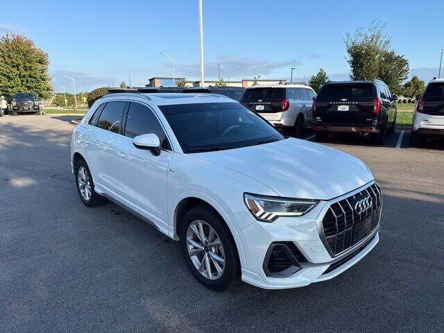 2023 AUDI Q3