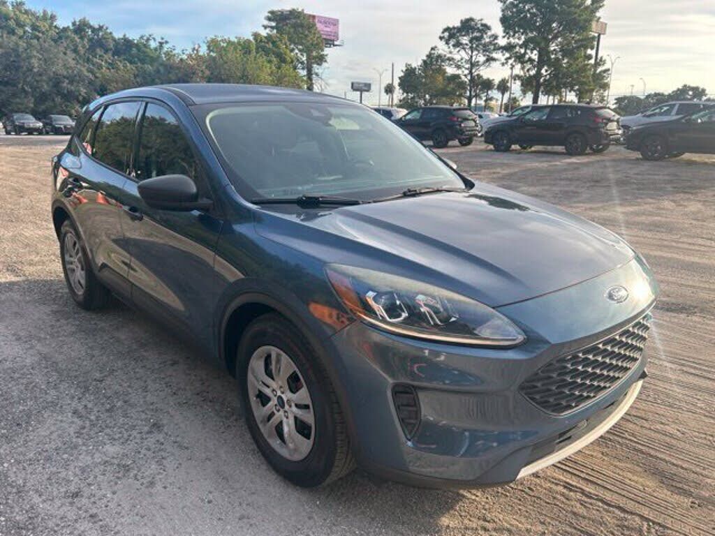 2020 FORD Escape