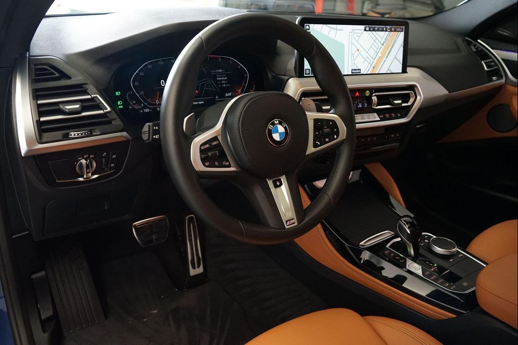 2025 BMW X4