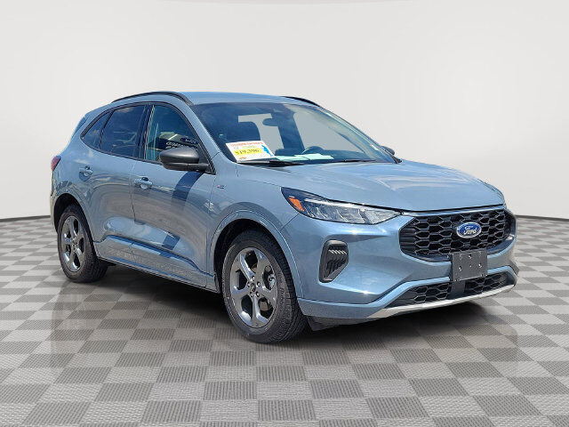 2024 FORD Escape