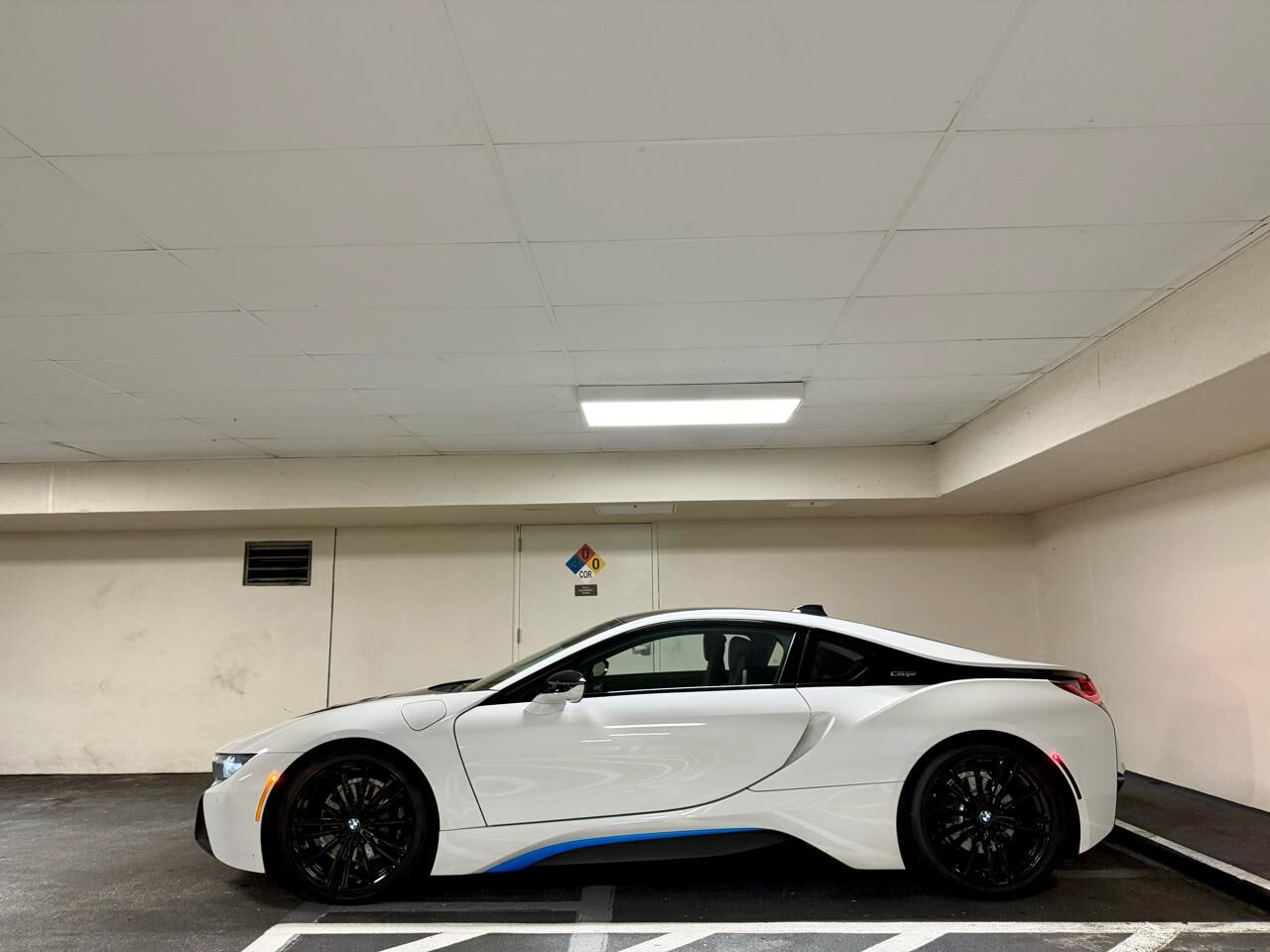 2019 BMW i8