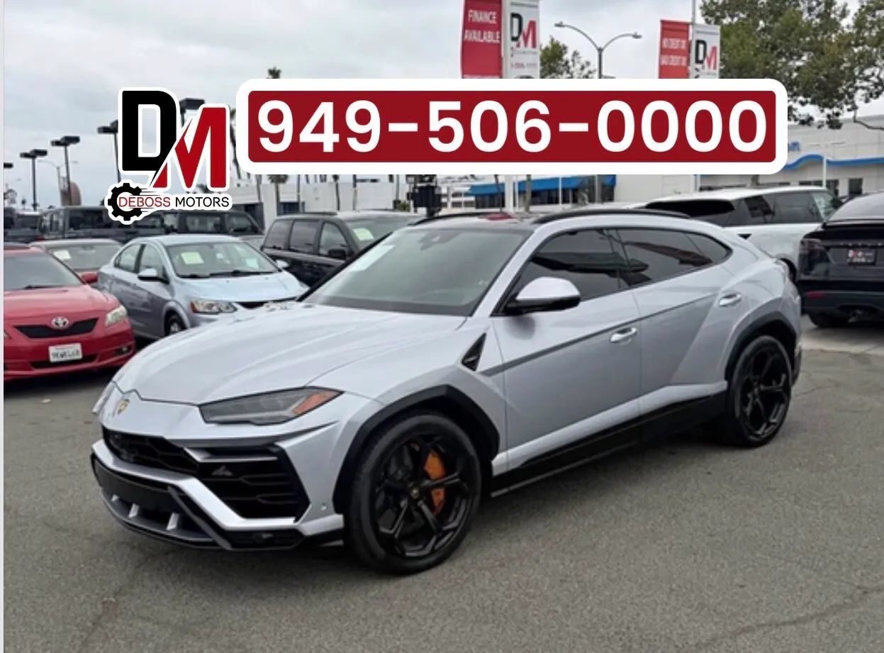 2020 LAMBORGHINI URUS