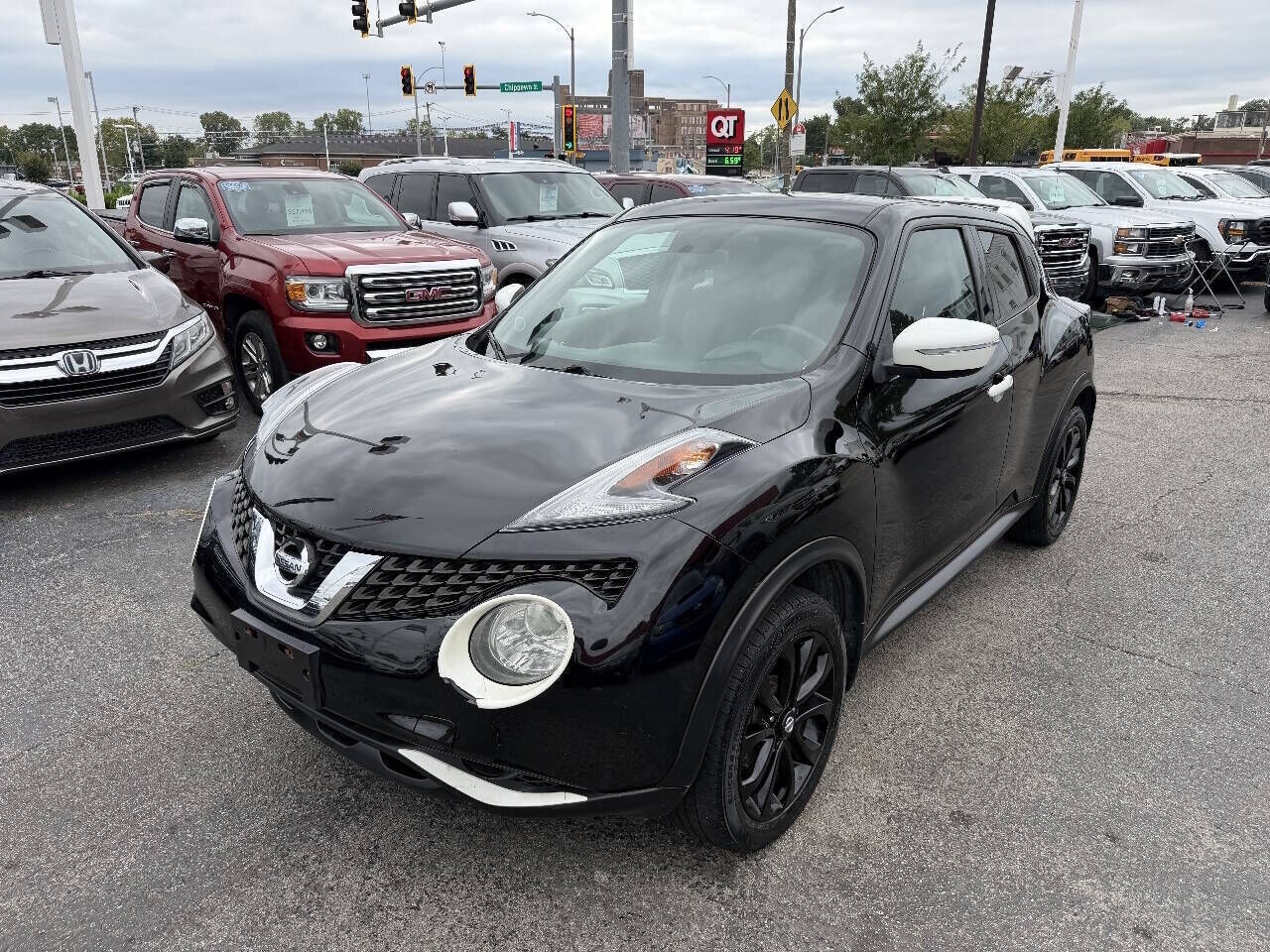 2017 NISSAN Juke