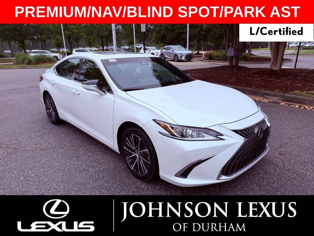 2024 LEXUS ES
