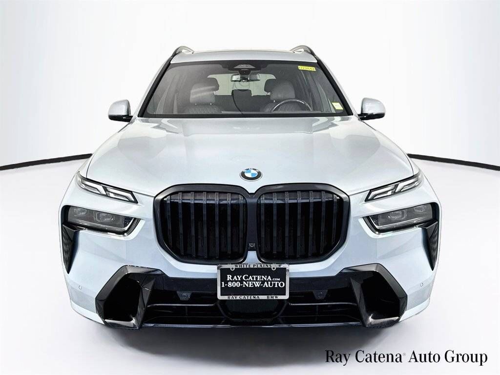 2024 BMW X7