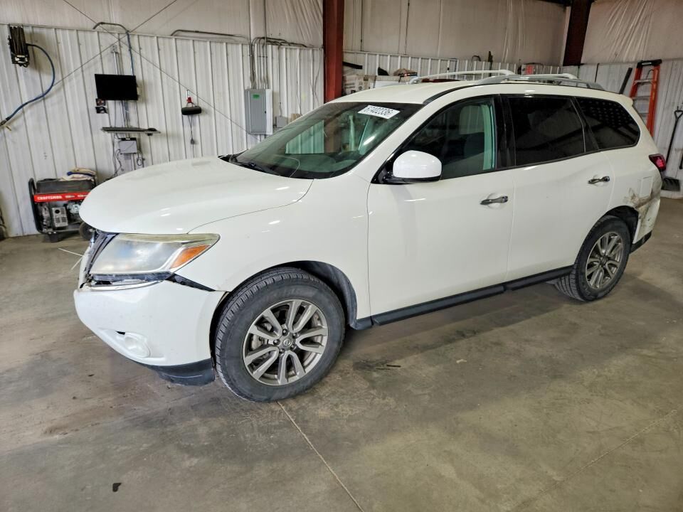 2016 NISSAN Pathfinder