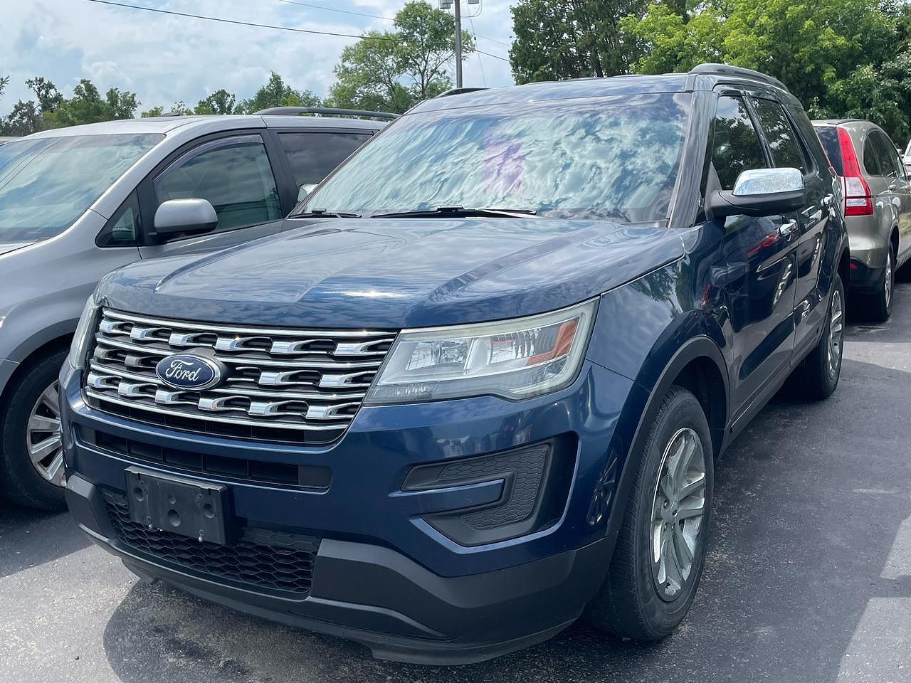 2017 FORD Explorer