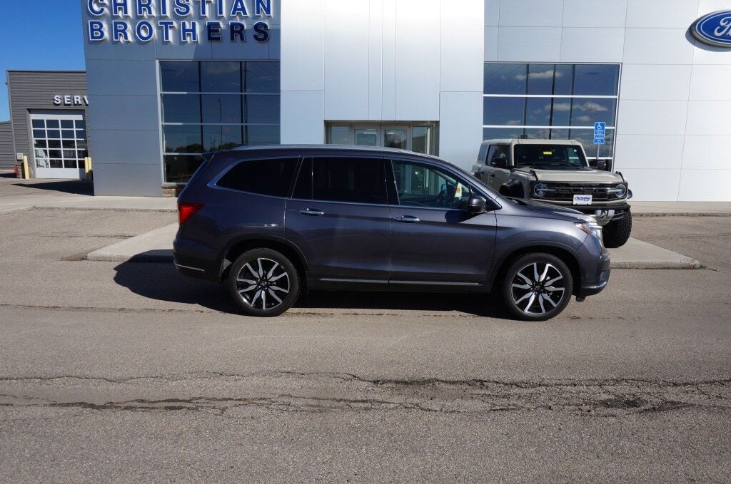 2021 HONDA Pilot