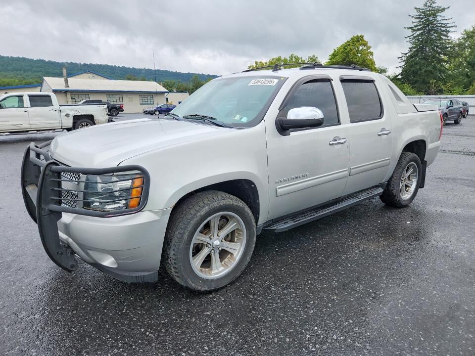 2011 CHEVROLET Avalanche
