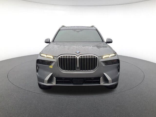 2026 BMW X7