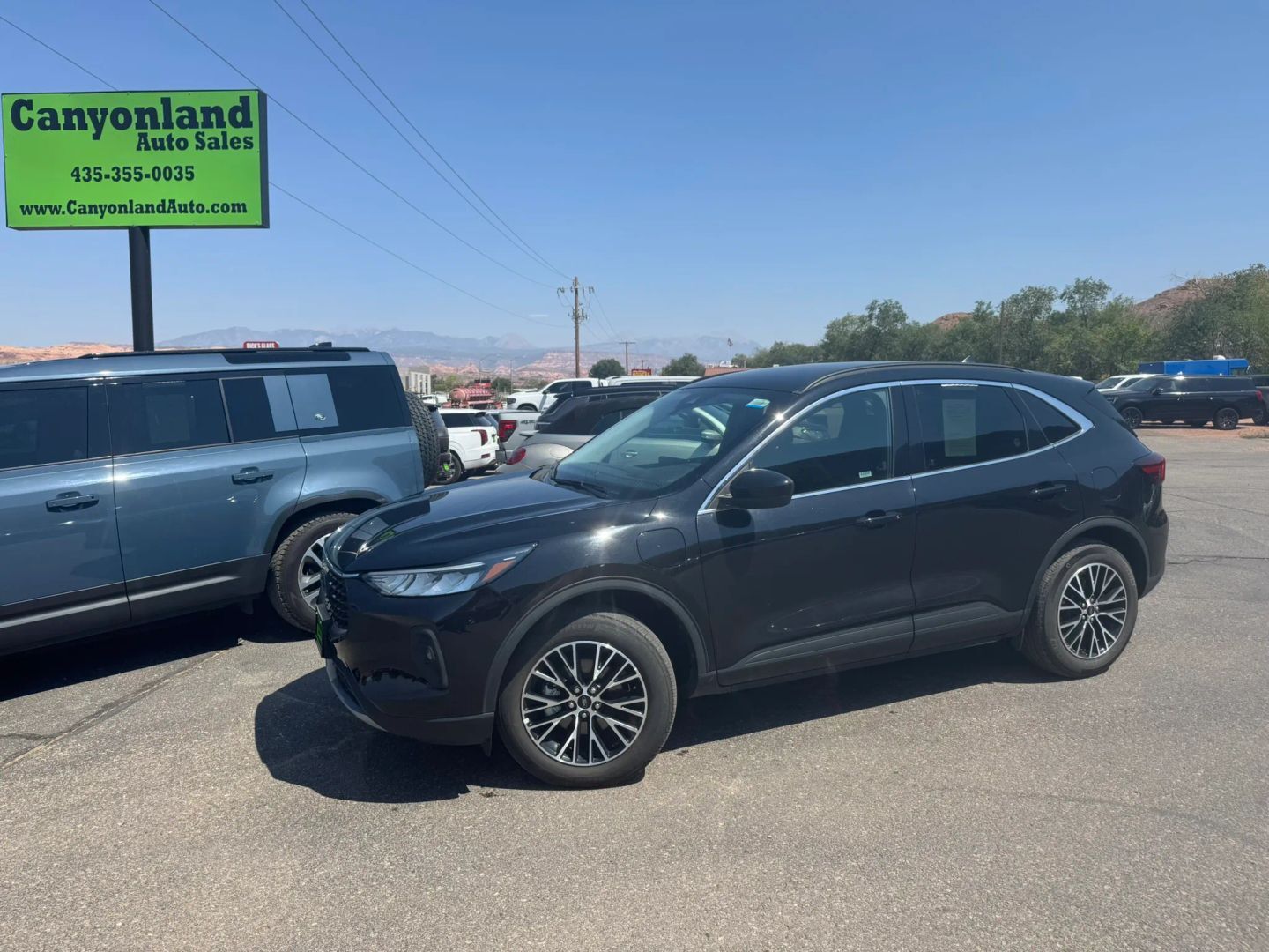 2025 FORD Escape