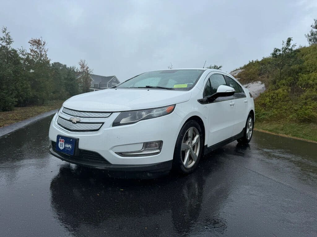 2013 CHEVROLET Volt