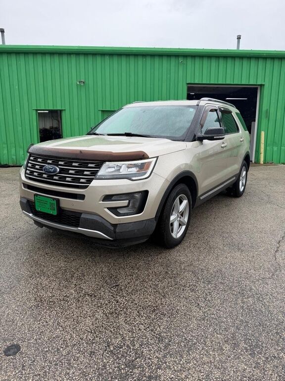 2017 FORD Explorer