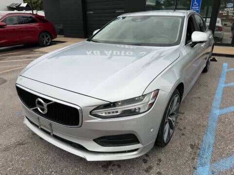 2018 VOLVO S90