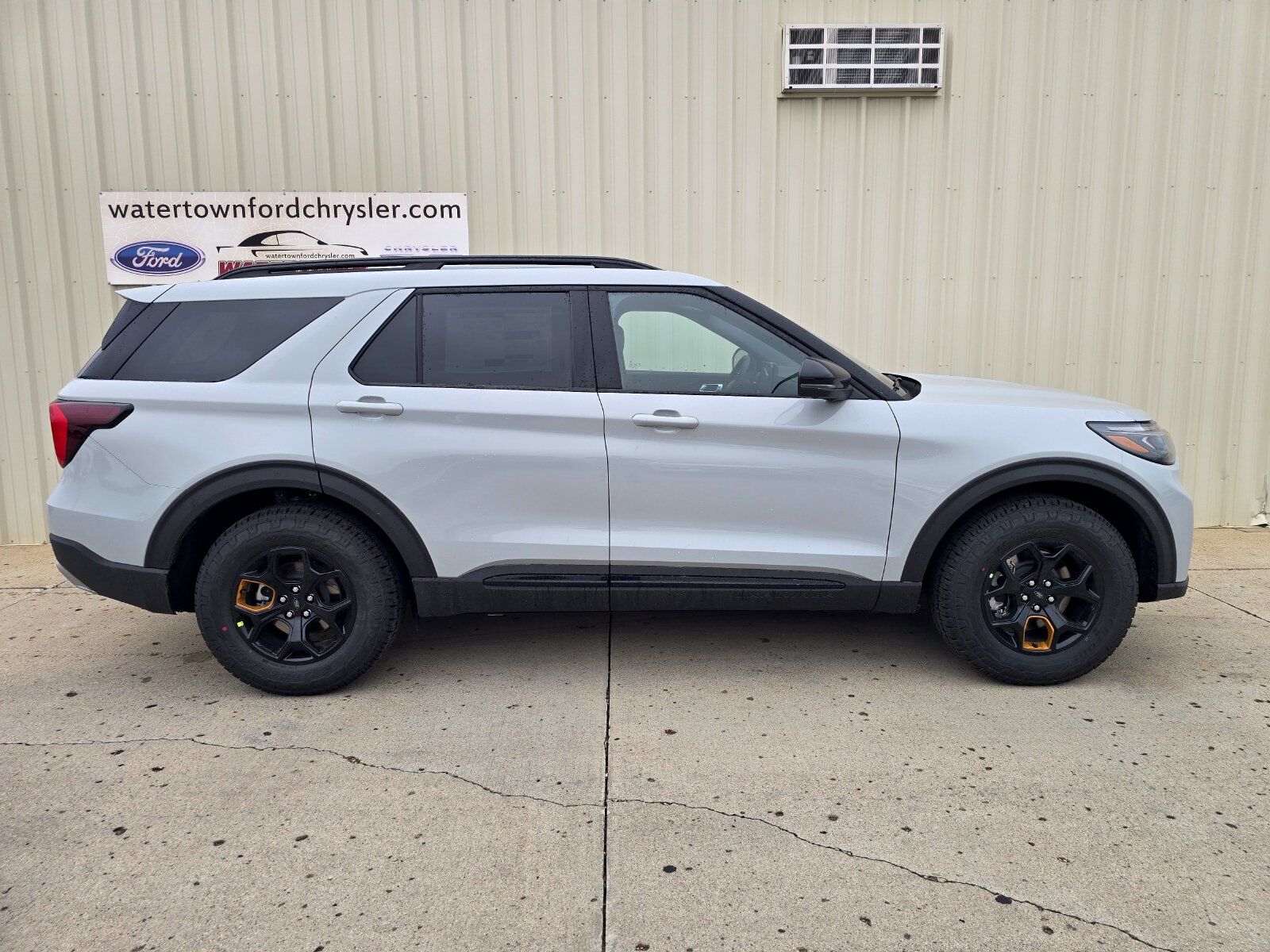 2027 FORD Explorer