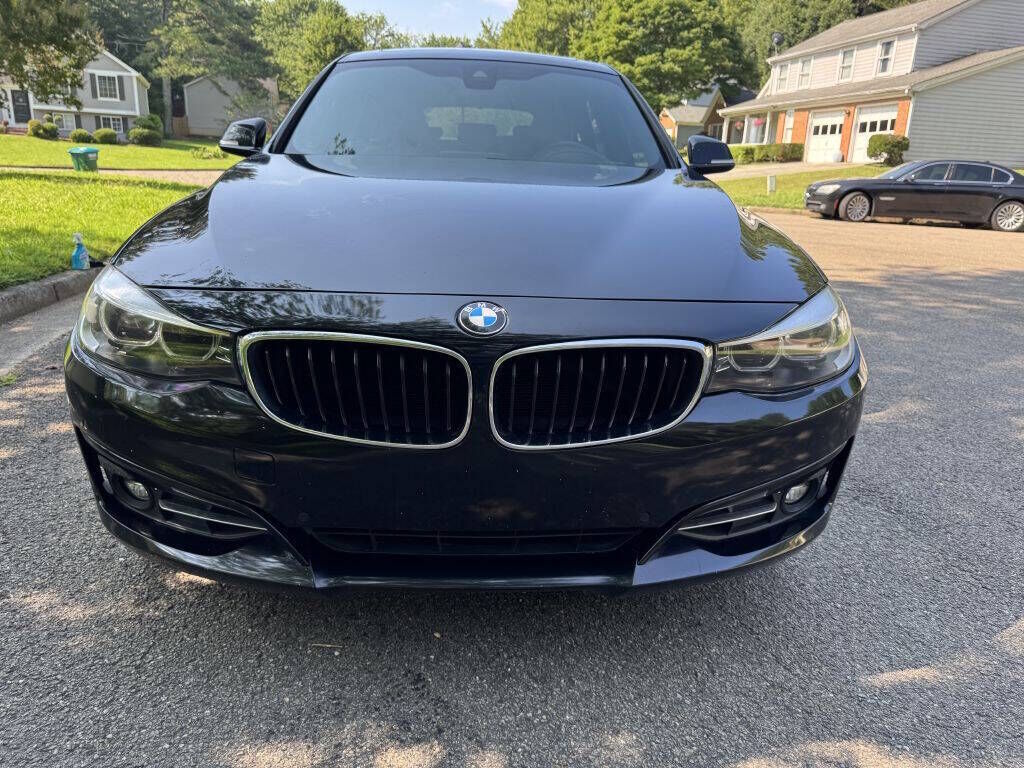2017 BMW 330i