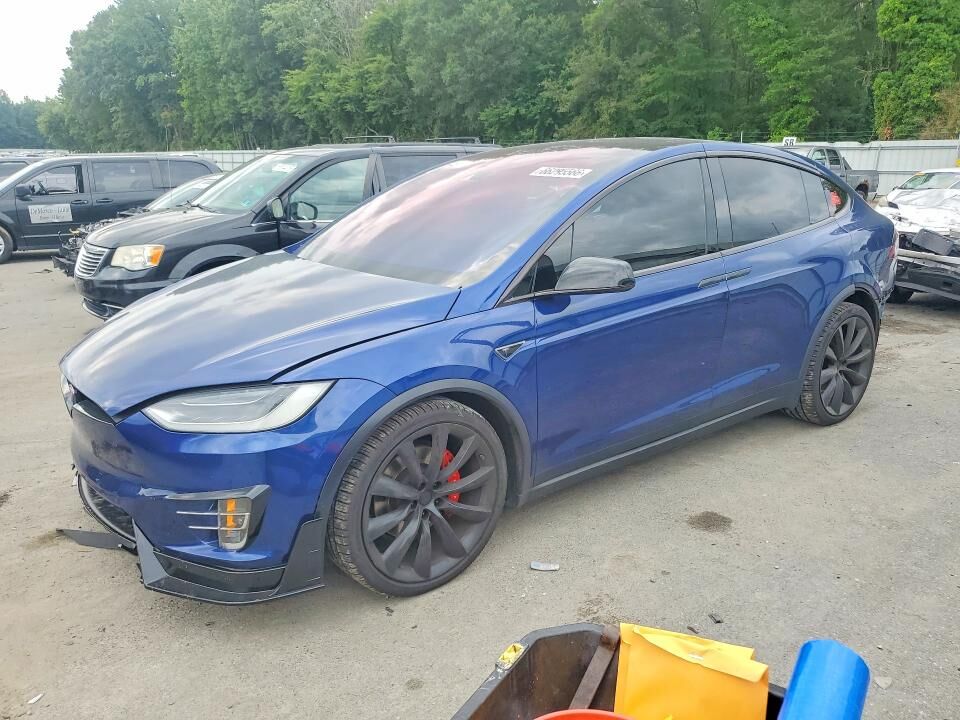 2016 TESLA Model X