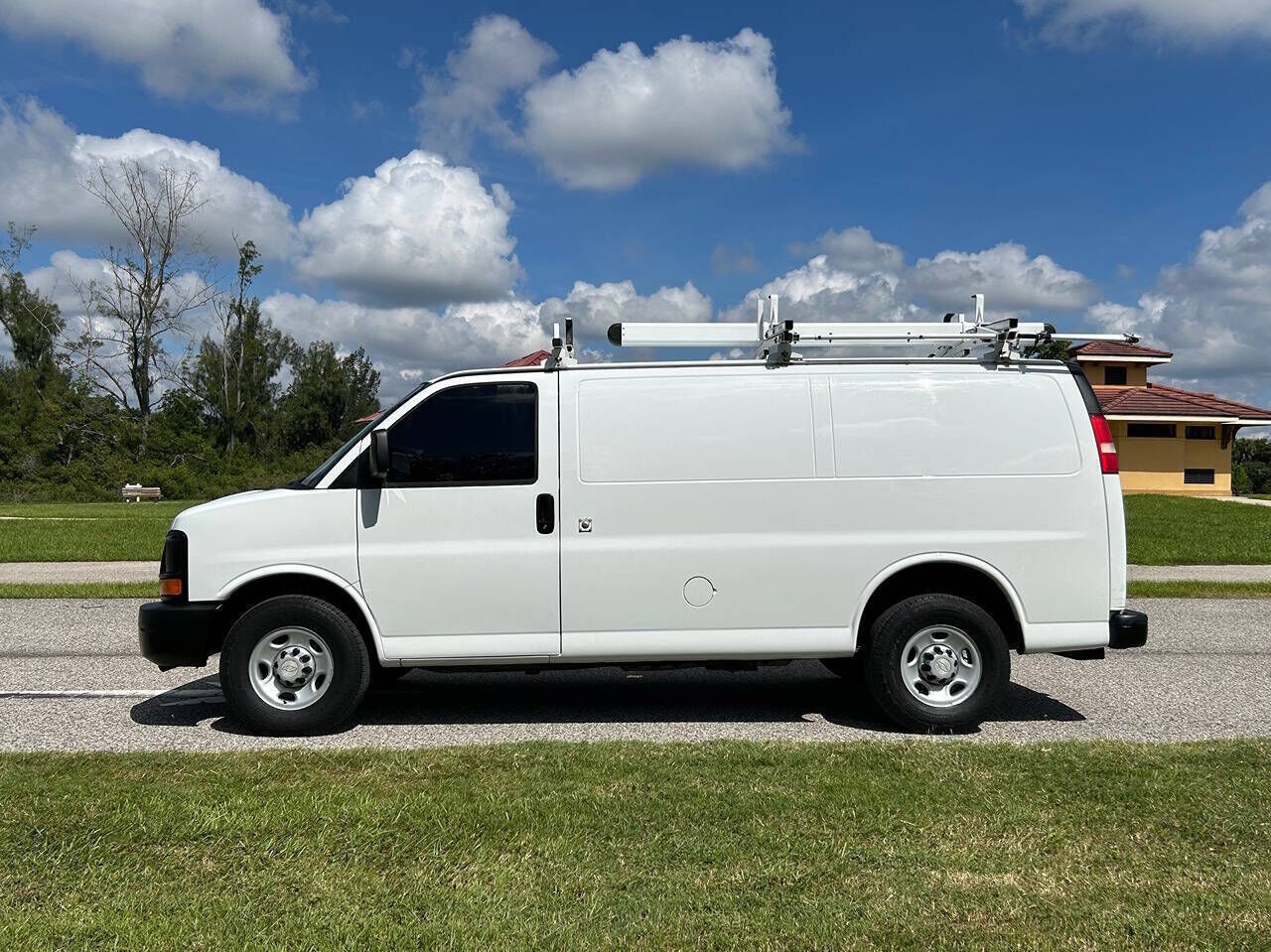 2016 CHEVROLET Express