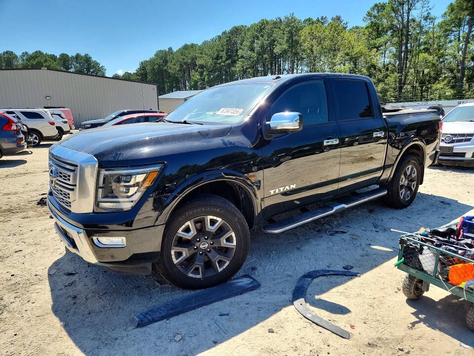 2021 NISSAN Titan