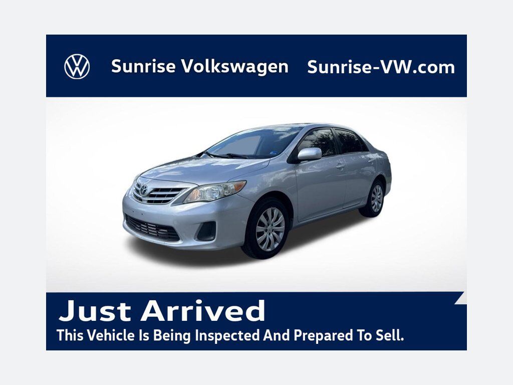 2013 TOYOTA Corolla
