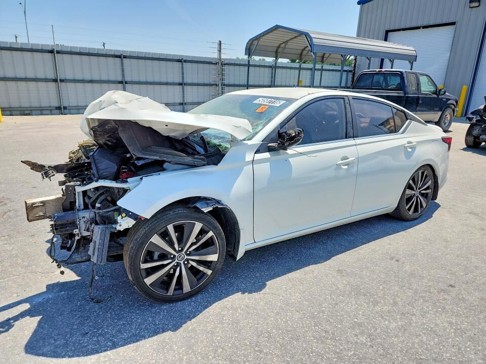 2019 NISSAN Altima