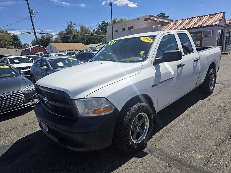 2012 DODGE Ram