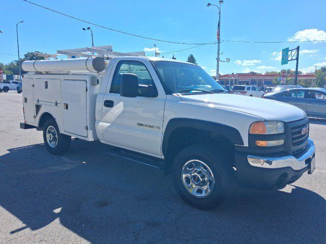 2005 GMC Sierra