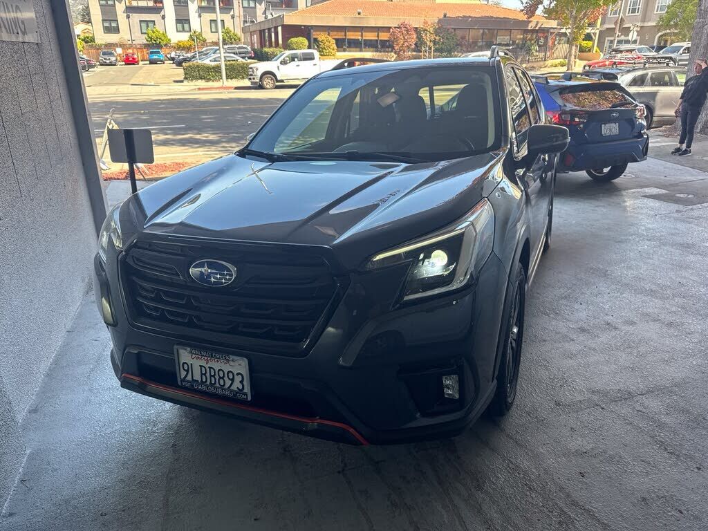 2024 SUBARU Forester