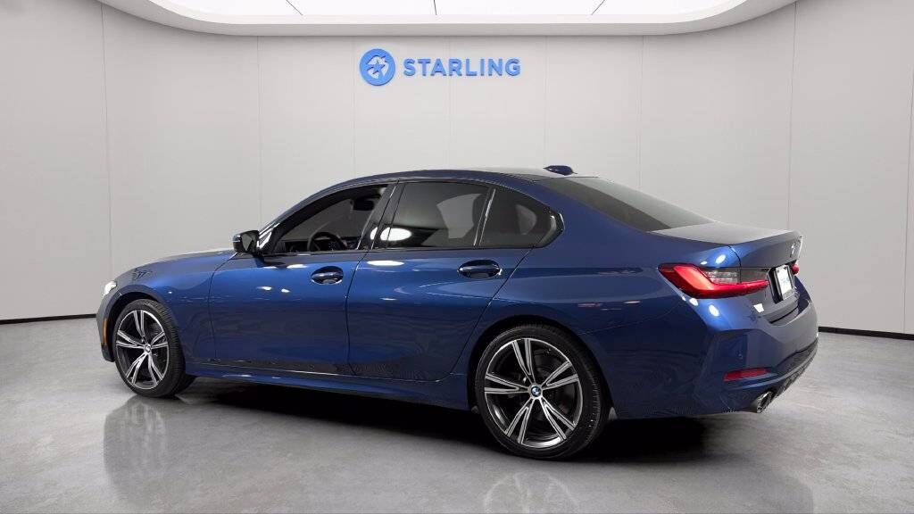 2023 BMW 330i