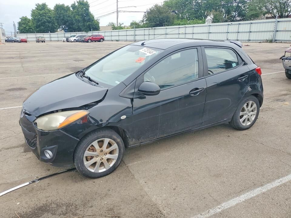 2011 MAZDA Mazda2