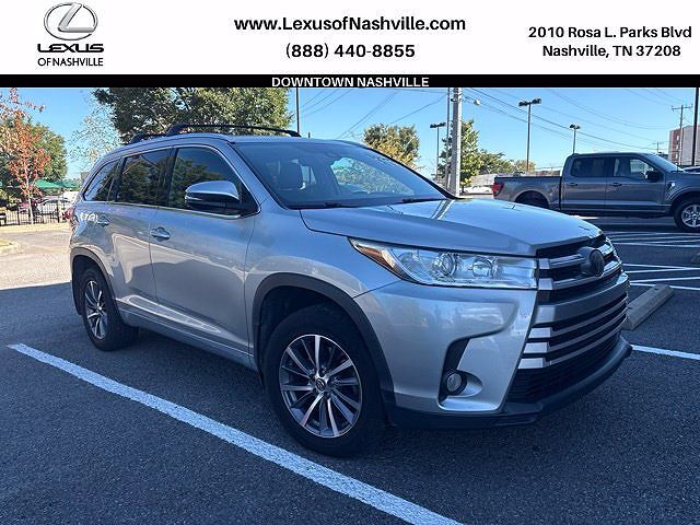 2018 TOYOTA Highlander