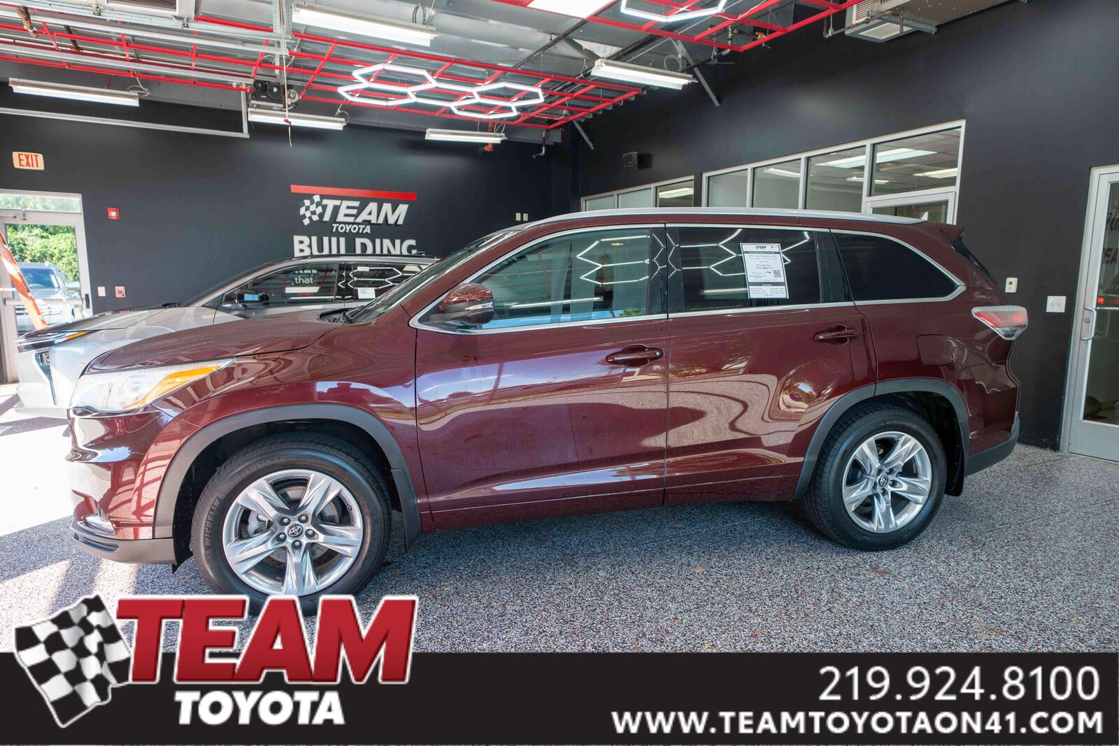 2016 TOYOTA Highlander