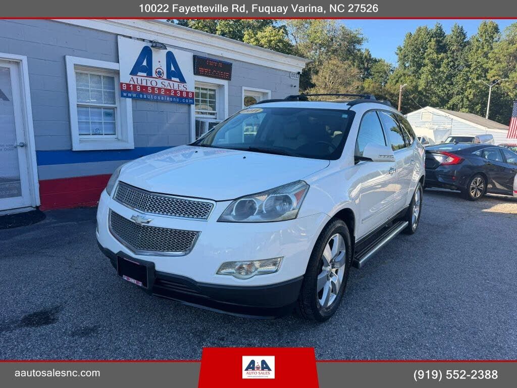 2011 CHEVROLET Traverse
