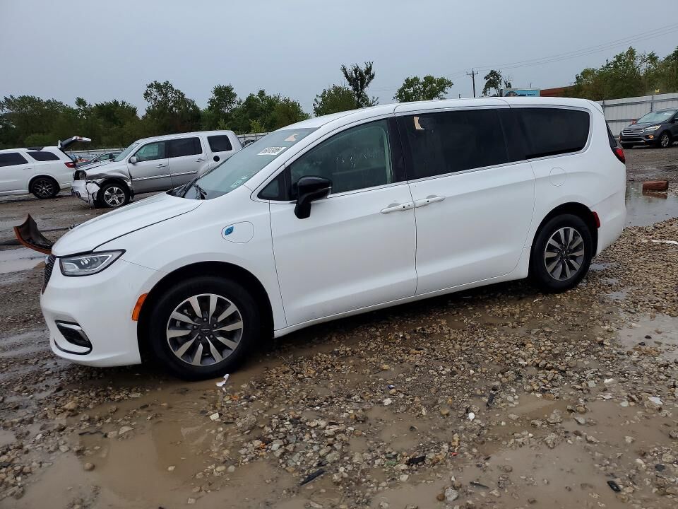 2024 CHRYSLER Pacifica